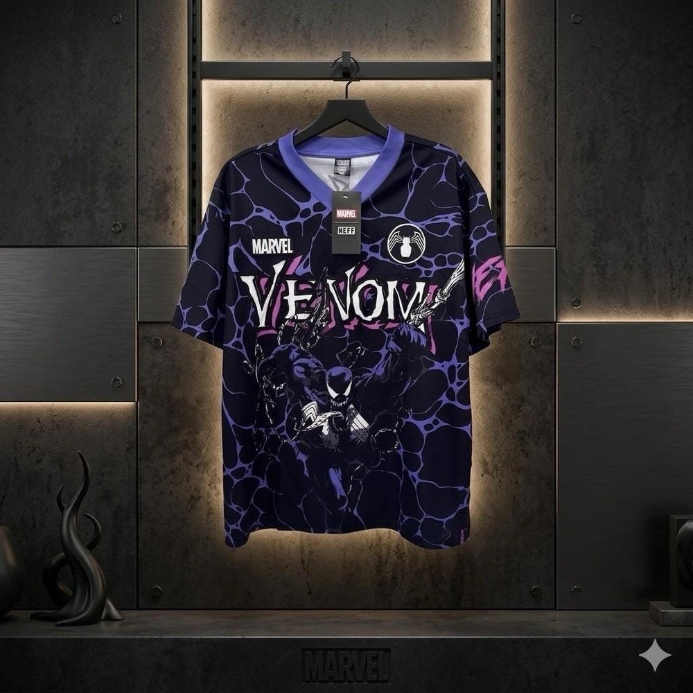 Marvel x Neff Venom Jersey Shirt Mens Medium NWT Graphic Black Purple Pink